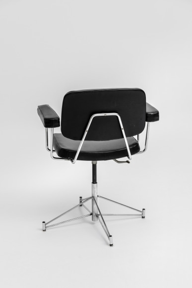 Pierre Paulin Swivel Desk Chair Model CM197 Works Demisch Danant