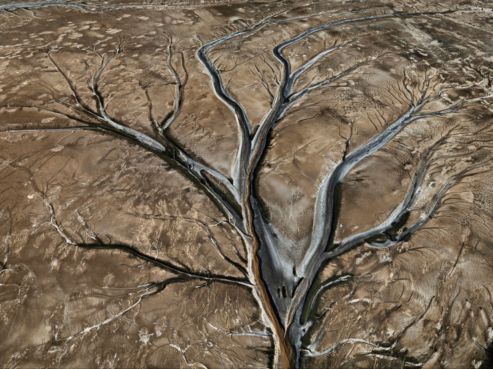 Edward Burtynsky Exhibition Reviewed in the Wall Street Journal