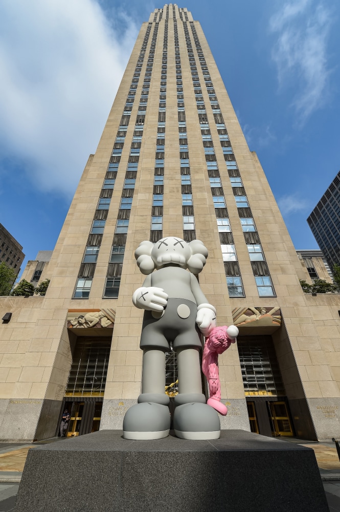 ARTNET | Rockefeller Center Presents SHARE, a new monumental Sculpture by KAWS