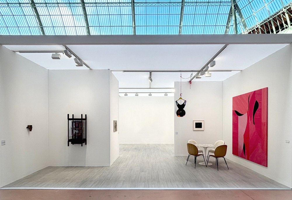 Art Basel Paris 2025 - Booth A40 - Art Fairs - Luhring Augustine