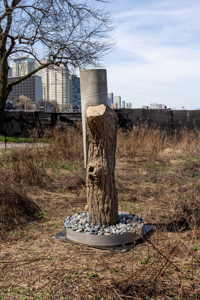 Oscar Tuazon,&amp;nbsp;Natural Man, 2015/2021,&amp;nbsp;Bronze, fiberglass concrete, electric water pump,&amp;nbsp;98 x 48 x 48 in (248.9 x 121.9 x 121.9 cm).