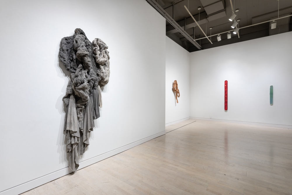 Two fall shows use sculpture and photographs to fold past into present