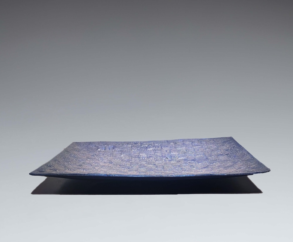 Kondō Takahiro - Large carved-checkerboard platter - Artworks - Joan B Mirviss LTD | Japanese Fine Art | Japanese Ceramics