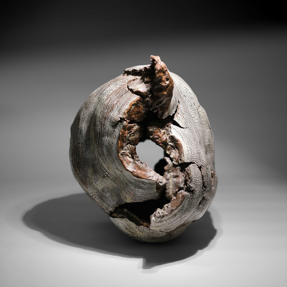 Futamura Yoshimi - Flying - Artworks - Joan B Mirviss LTD | Japanese Fine Art | Japanese Ceramics