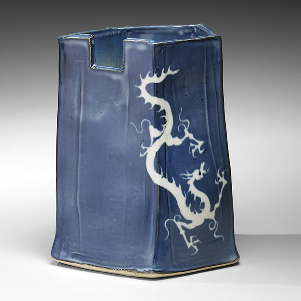 Kawamoto Gorō - Five-sided standing vase with dragon design - Artworks - Joan B Mirviss LTD | Japanese Fine Art | Japanese Ceramics