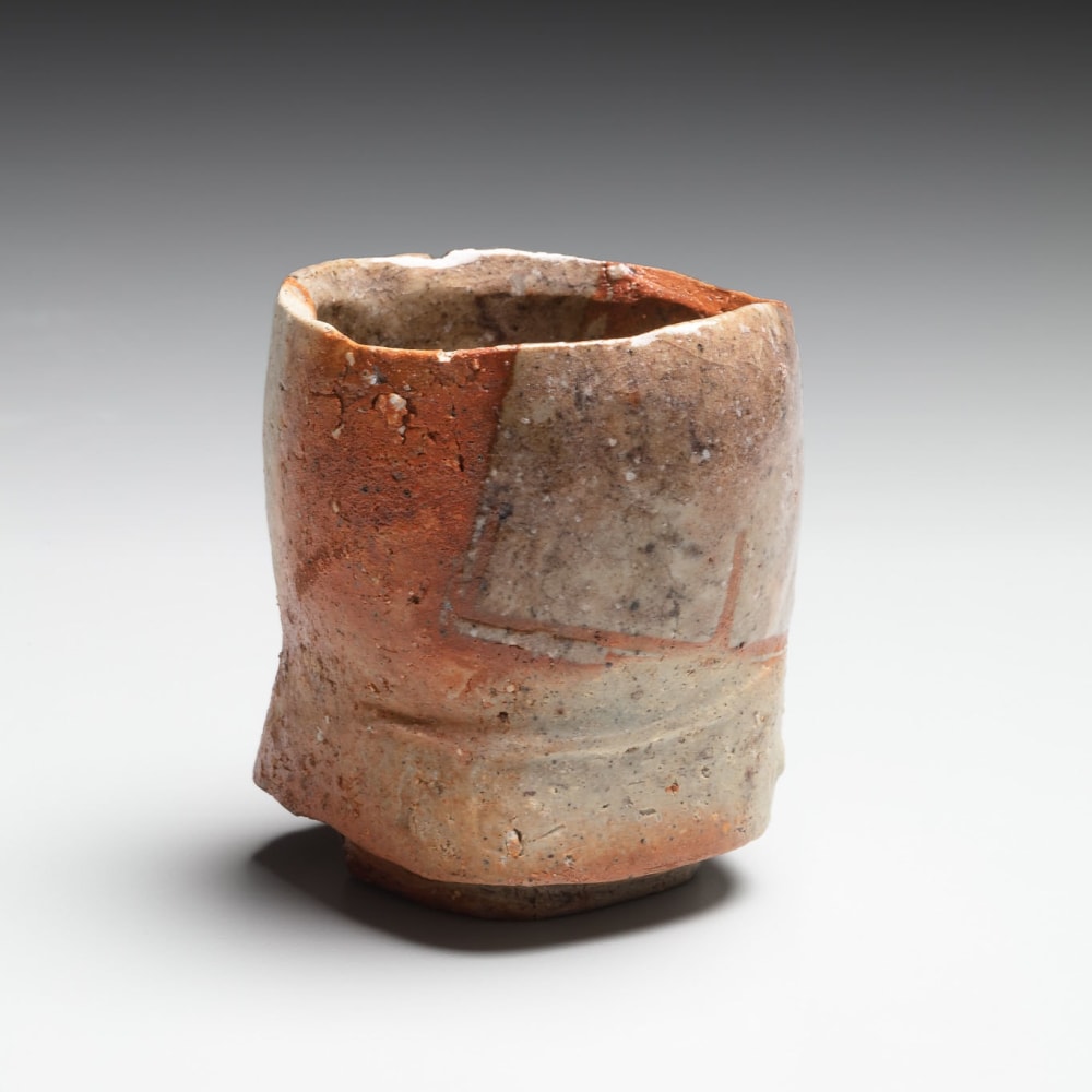 Kakurezaki Ryūichi - Bizen sake cup with slightly banded waist - Artworks - Joan B Mirviss LTD | Japanese Fine Art | Japanese Ceramics