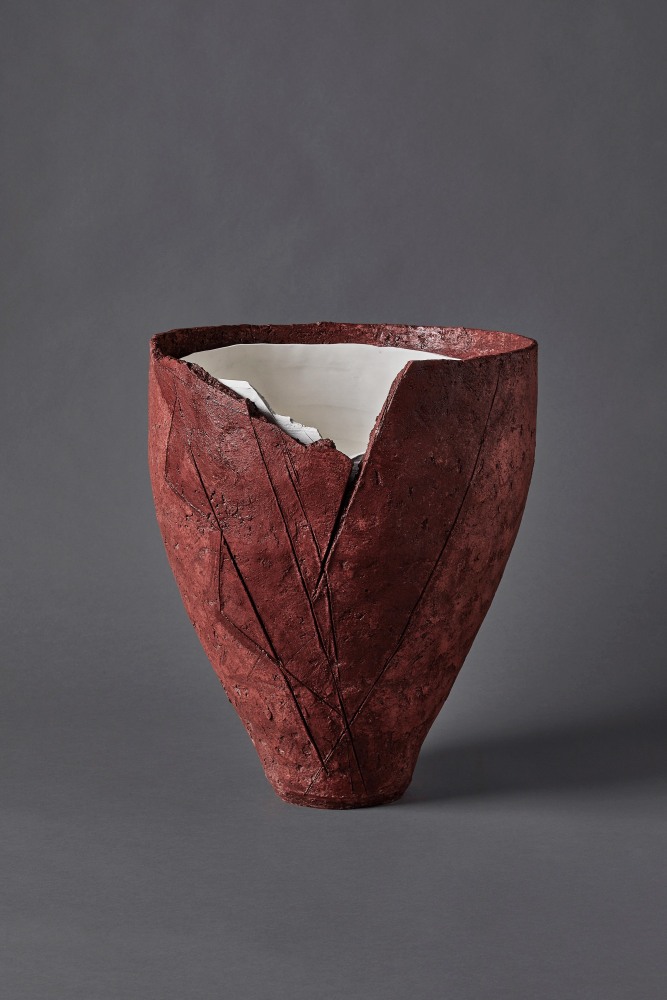 Ogawa Machiko - Akai utsuwa, “Red Vessel” - Artworks - Joan B Mirviss LTD | Japanese Fine Art | Japanese Ceramics