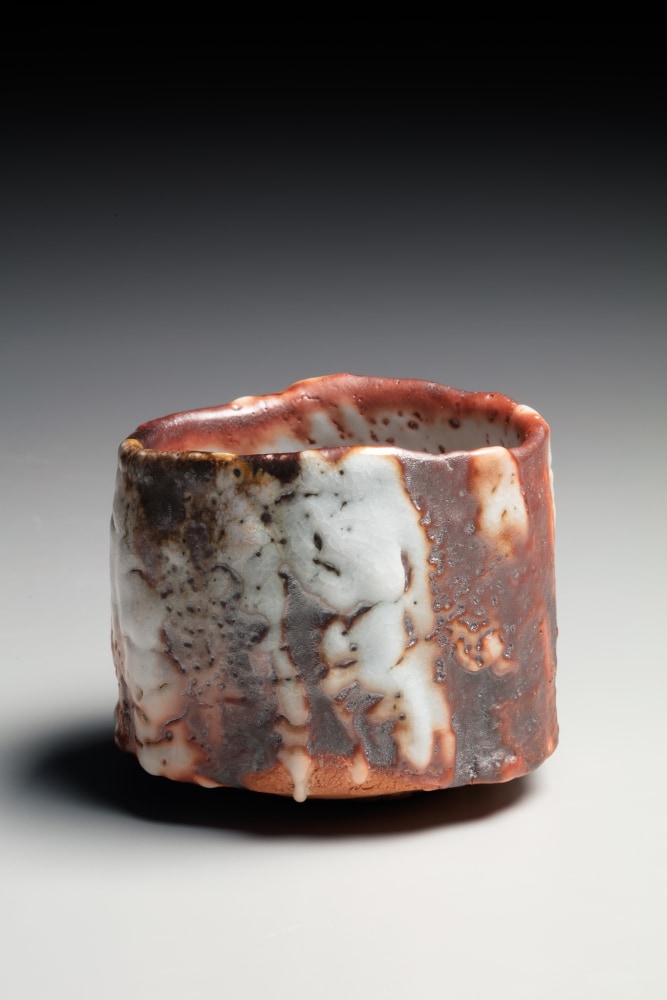 Hori Ichirō - Straight-sided nezumi-shino (gray Shino) teabowl - Artworks - Joan B Mirviss LTD | Japanese Fine Art | Japanese Ceramics