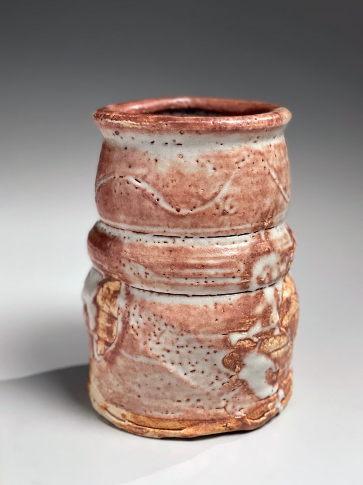 Katō Tōkurō - Beni-shino type broad-mouthed lobed columnar waterjar (mizusashi) - Artworks - Joan B Mirviss LTD | Japanese Fine Art | Japanese Ceramics