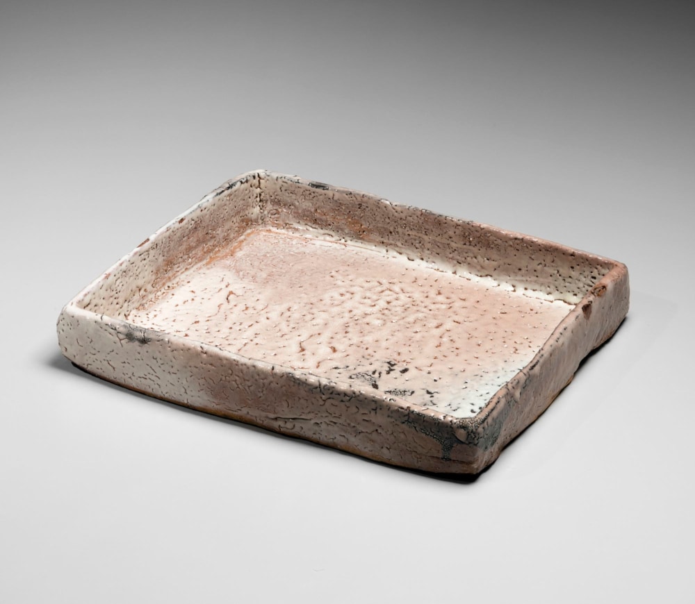 Miwa Jusetsu (Kyūsetsu XI) - Crawling, pink, Hagi-glazed low platter with slightly flaring sides - Artworks - Joan B Mirviss LTD | Japanese Fine Art | Japanese Ceramics
