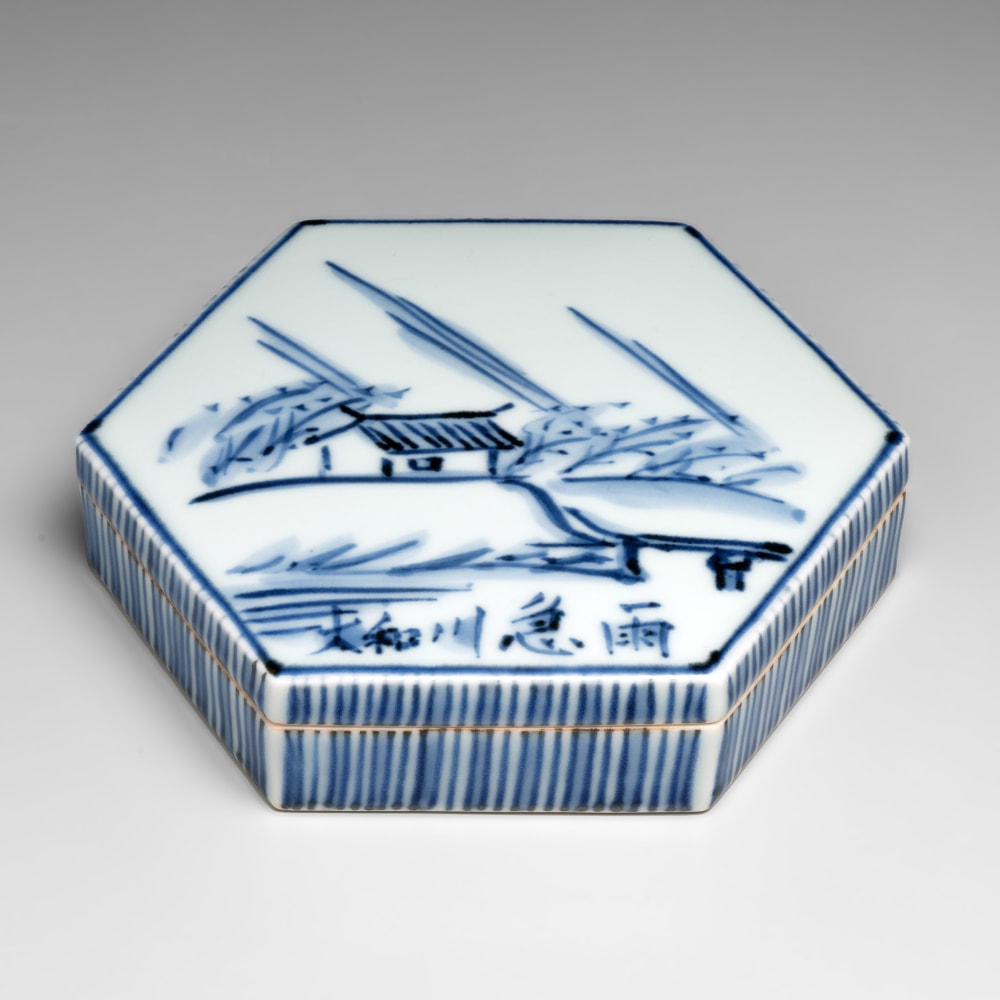 Tomimoto Kenkichi - Low hexagonal covered box with decoration of a rain shower on the Yamato River - Artworks - Joan B Mirviss LTD | Japanese Fine Art | Japanese Ceramics