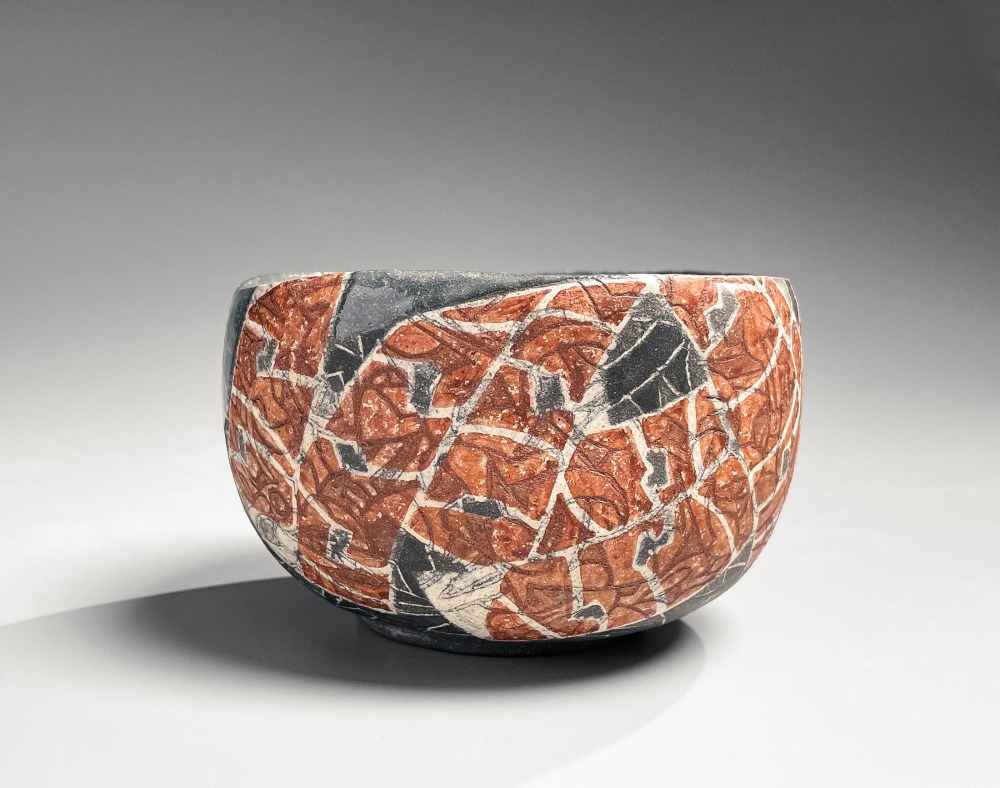 Wada Morihiro - Kakugen jōmon chawan; Teabowl with Red and Black Striped Abstract Pattern - Artworks - Joan B Mirviss LTD | Japanese Fine Art | Japanese Ceramics