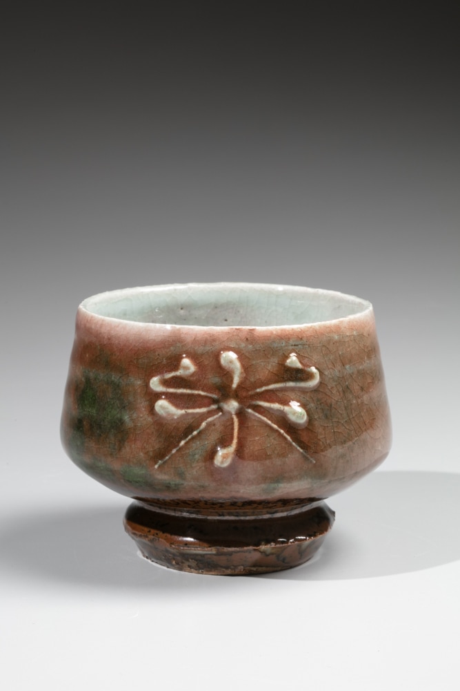 Kawai Kanjirō - Shinsha (copper-red) teabowl with trailing-slip-glaze decoration - Artworks - Joan B Mirviss LTD | Japanese Fine Art | Japanese Ceramics