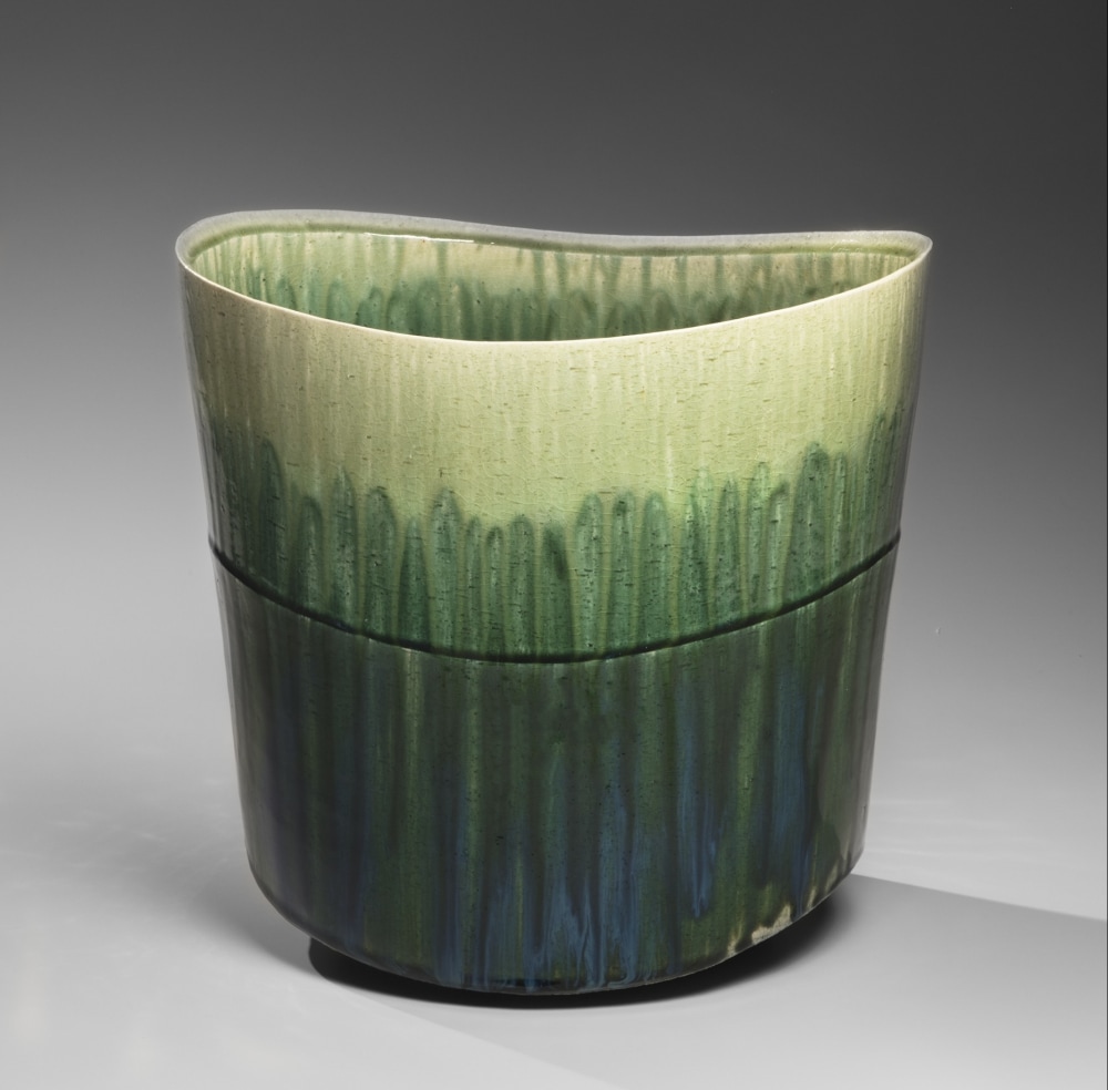 Suzuki Tetsu - Dripping, gradated Oribe-glazed flattened ovoid standing vessel with sloped mouth, and incised band at center - Artworks - Joan B Mirviss LTD | Japanese Fine Art | Japanese Ceramics