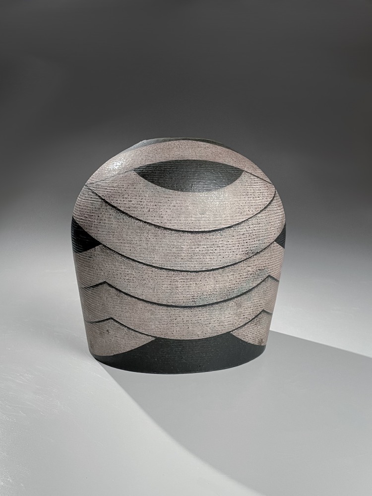 Kuriki Tatsusuke - Ovoid, textured vessel in geometric banded patterning - Artworks - Joan B Mirviss LTD | Japanese Fine Art | Japanese Ceramics