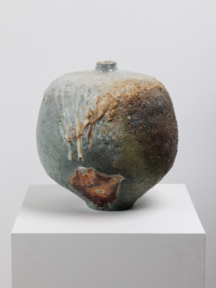 Full Bodied Vessel, 2025