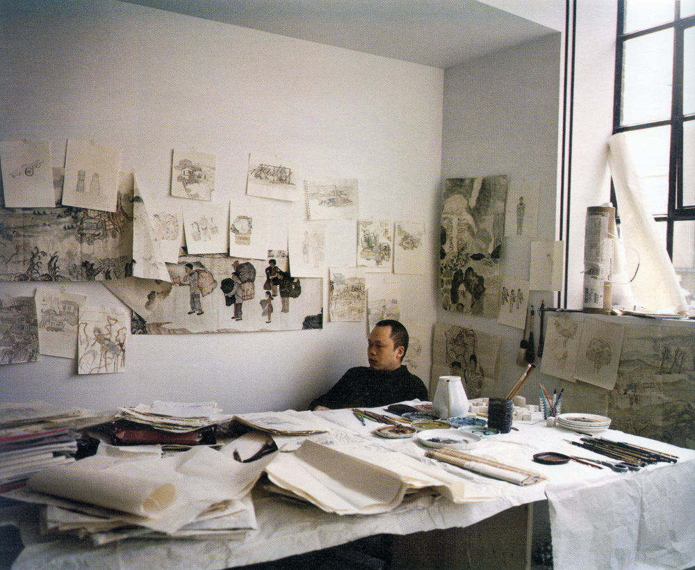 Yun-Fei Ji in his studio