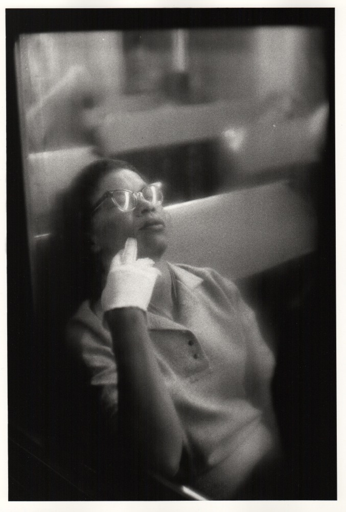 Louis Stettner - The Penn Station Series, 1958 - an online viewing room, enter here - Viewing Room - Tibor de Nagy Gallery Viewing Room