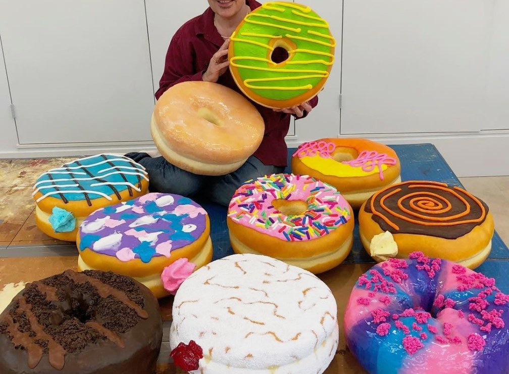 An Artist Makes Realistic Replicas of Food