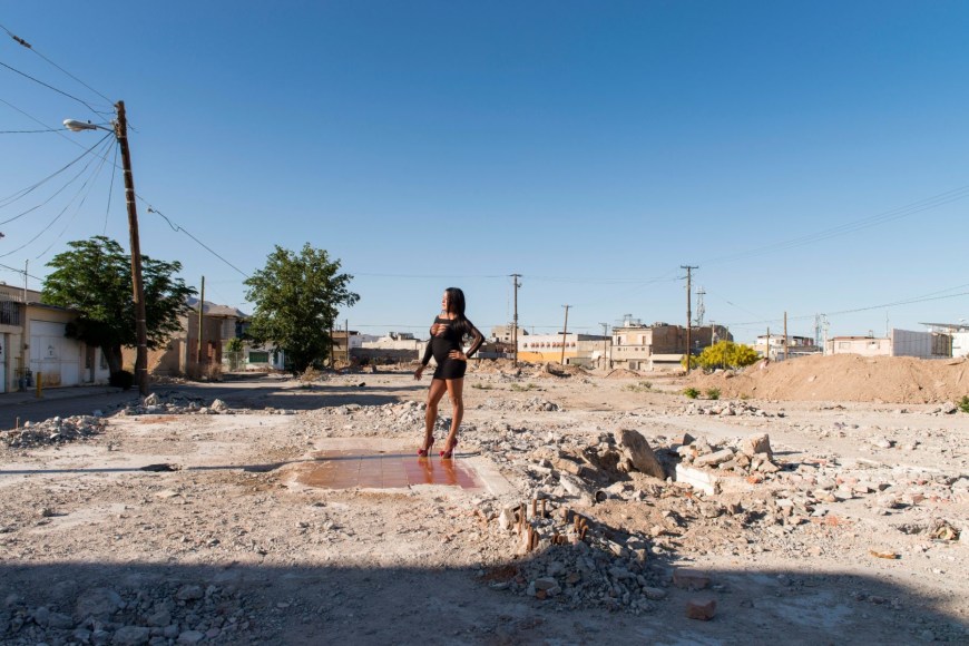 TERESA MARGOLLES, Pista de Baile del “Virginias” (Dance floor from the discotheque “Virginias”)