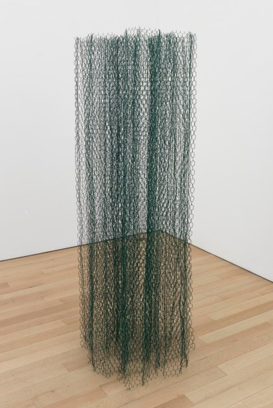 , ALAN SARET&nbsp;Evergreen Air,&nbsp;2014&nbsp;Vinyl coated wire&nbsp;90 x 29 x 29 in. (228.6 x 73.7 x 73.7 cm)