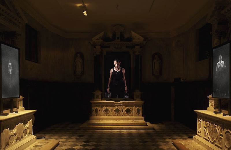 , BILL VIOLA