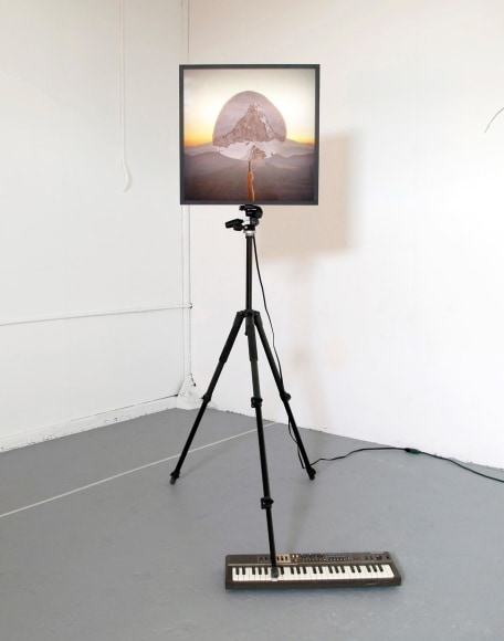 , RICHARD T. WALKER,&nbsp;a paradox in distance,&nbsp;2014&nbsp;Lightbox, tripod, Casiotone MT-68 keyboard 78 x 27 x 45 in. (198.1 x 68.6 x 114.3 cm)
