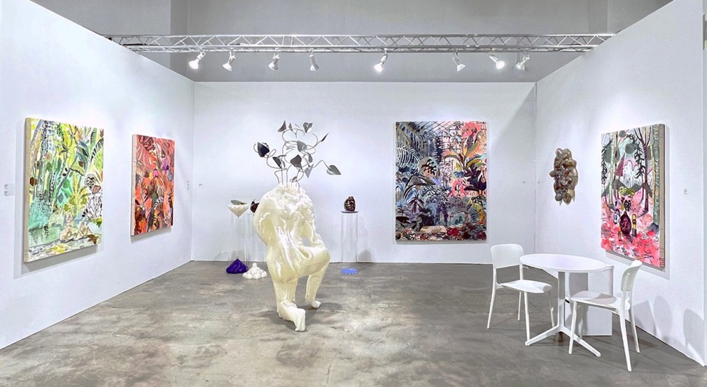 GRACELEE LAWRENCE | INSTALLATION VIEW | 2023