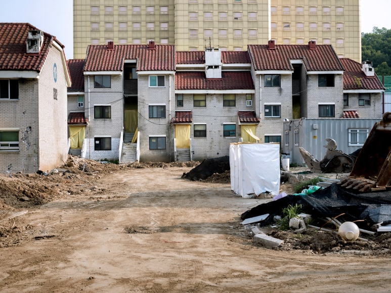 JINYOUNG KIM | GWACHEON COMPLEX 12 | C-PRINT | 30 X 40 INCHES | EDITION OF 5 | 2019,  