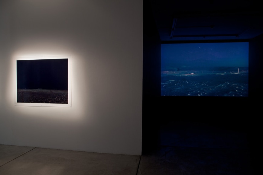 THOMAS KNEUB&Uuml;HLER | DAYS IN NIGHT&nbsp;| DAYS IN NIGHT | HD VIDEO&nbsp;| 3:48 MINUTES&nbsp;| 2013