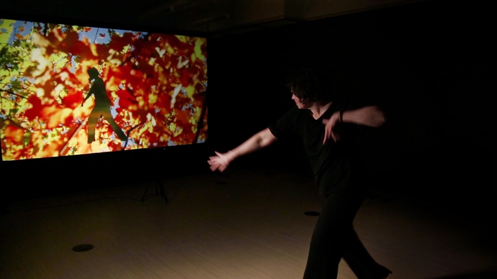 CHERYL PAGUREK | INTERACT | PERFORMANCE INTERACTIVE AVEC VIDÉO ET DANSE
