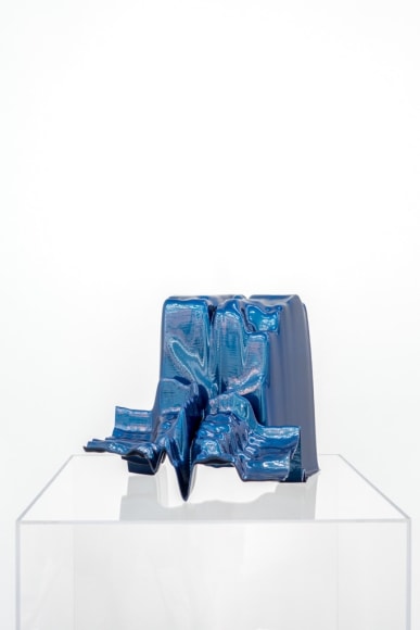 OLIVER PAUK | OBJECT #38 | IMPRESSION 3D EN RÉSINE ET PEINTURE À VOITURE | 13 X 12,5 X 12,5 POUCES |2016
