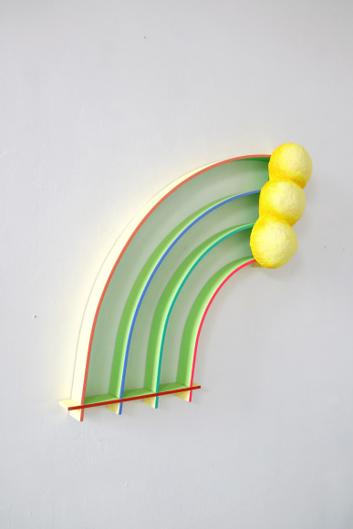 Chiaozza bowing buds sculpture side view