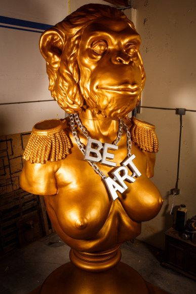 Be Art by Laura Kimpton at HG Contemporary founded by Philippe Hoerle-Guggenheim