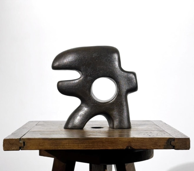 Aude Herl&eacute;dan (1966), La femme au chignon, 2024