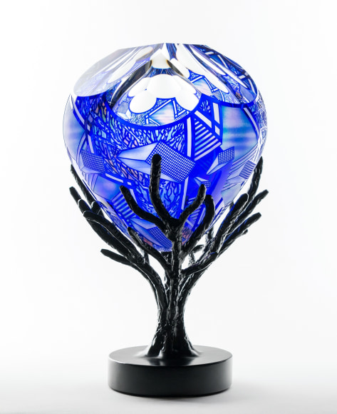 Schwarz - Tree in Blue