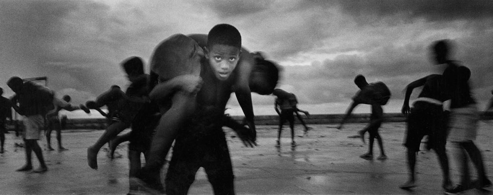 Young wrestlers, Havana, 2003 - Ernesto Bazan
