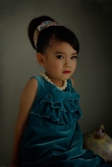 Breezeless, Chie Murakami, Japanese Girls, 2010, Sous Les Etoiles Gallery