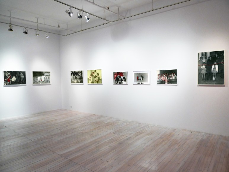 Carolle B&eacute;nitah, Photos-Souvenirs installation, Sous Les Etoiles Gallery