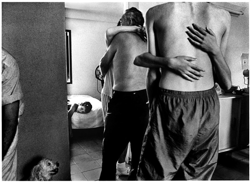 Slow dancinng, Havana, 1995 - Ernesto Bazan