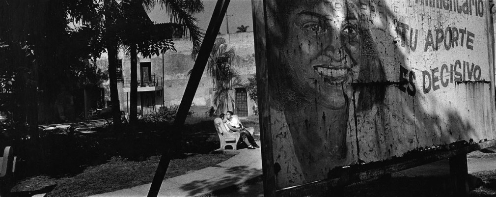 Tu aporte es decisivo, Havana, 2003 - Ernesto Bazan