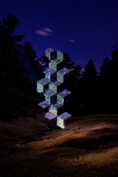 Javier Riera, light, projection, landscape, nature, Sous Les Etoiles Gallery