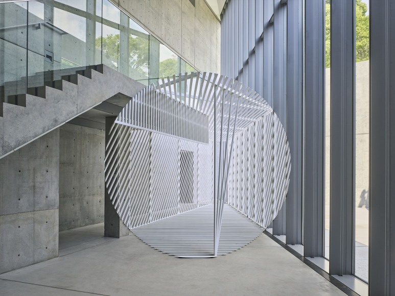 Georges Rousse, anamorphose, architecture, black, Tokyo, Japan, Sous Les Etoiles Gallery