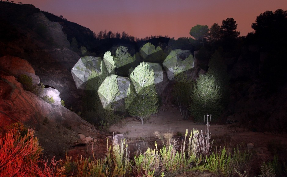 Javier Riera, light, projection, landscape, nature, Sous Les Etoiles Gallery
