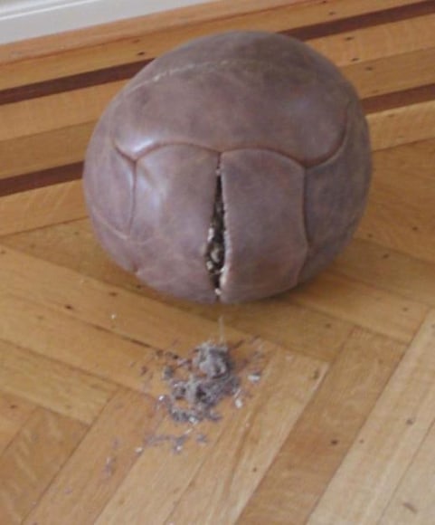  &nbsp;, &ldquo;20 x 23 x 38&rdquo;, 2003