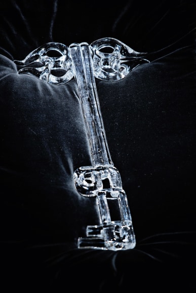 The Key, 2011&nbsp;, Crystal, base in wood, plexiglas&nbsp;