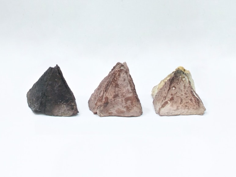GEOFFREY OWEN MILLER, Miniature Pyramid, 2014
