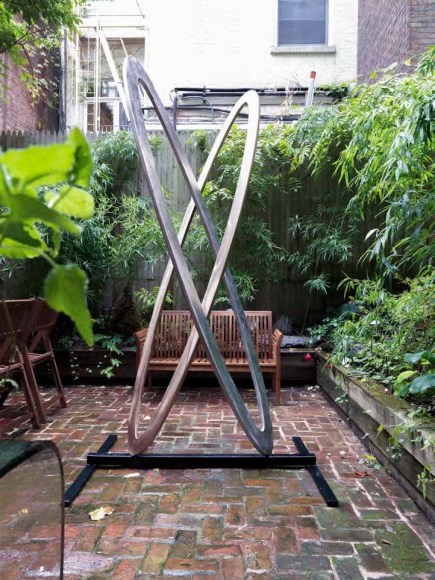 The Couple, 1999, Stainless steel and bronze