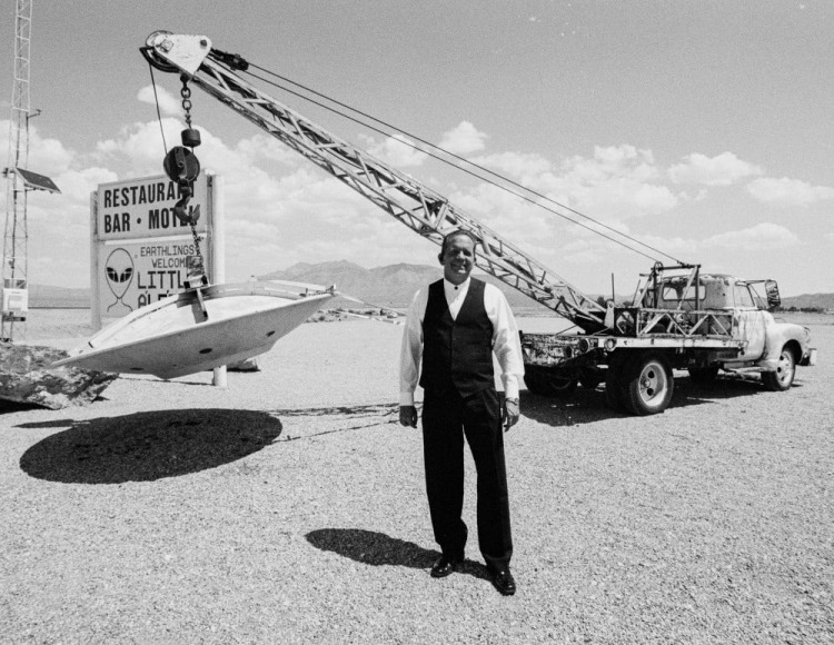 NICOLE RIPKA, Shady Business, ET Highway, 2014