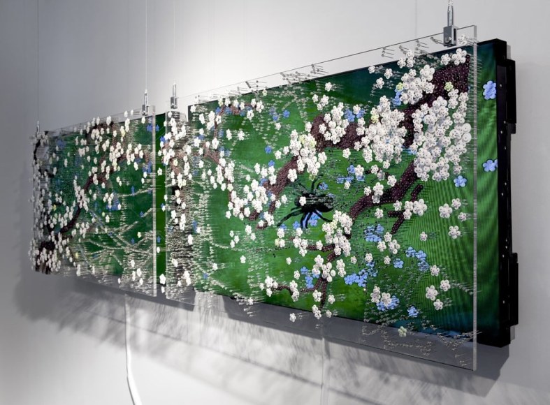 Ran Hwang: The Snowfall of Spiders